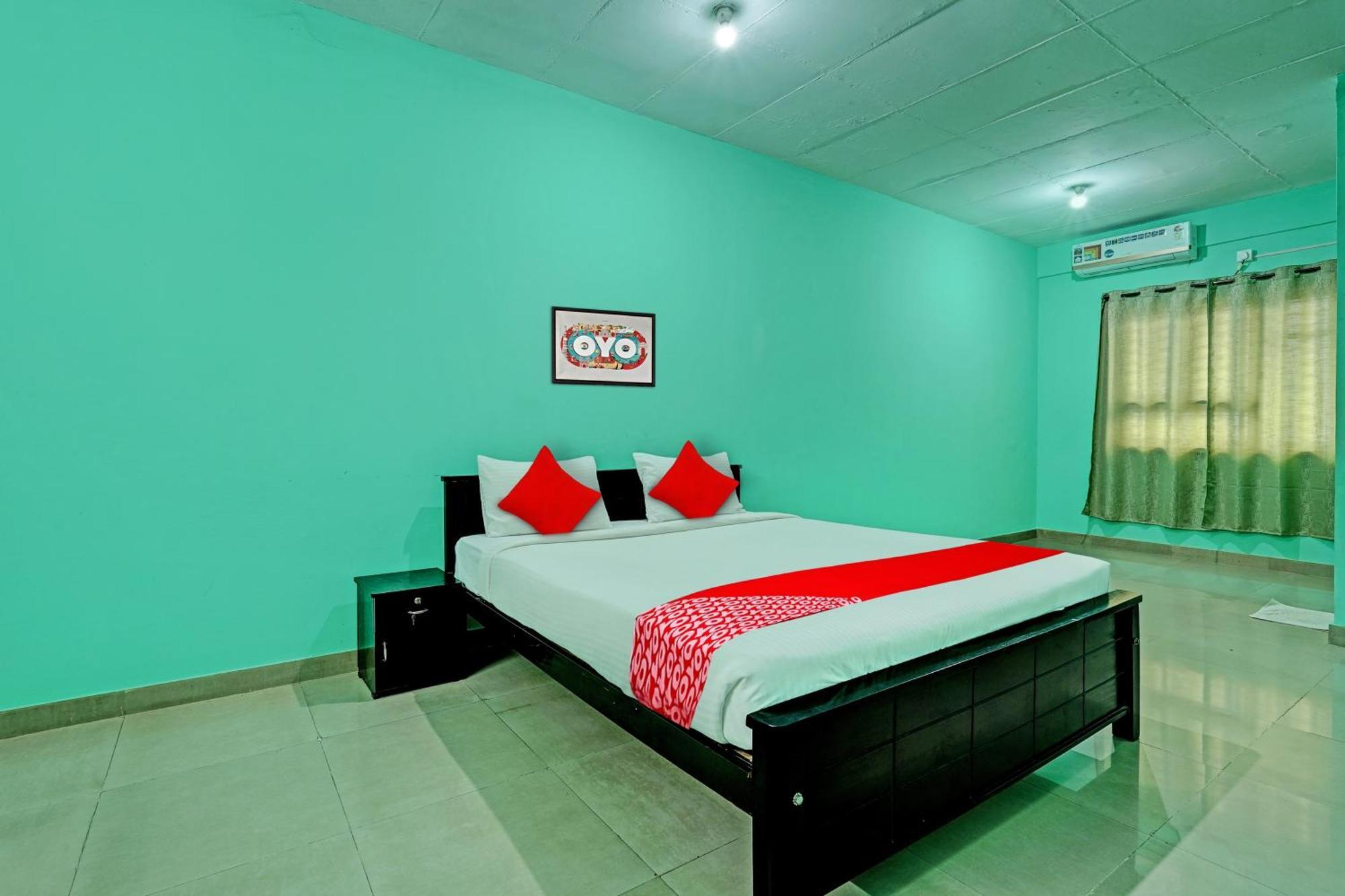 Super Collection O Druvi Corporate Hotel Kammasandra Luaran gambar