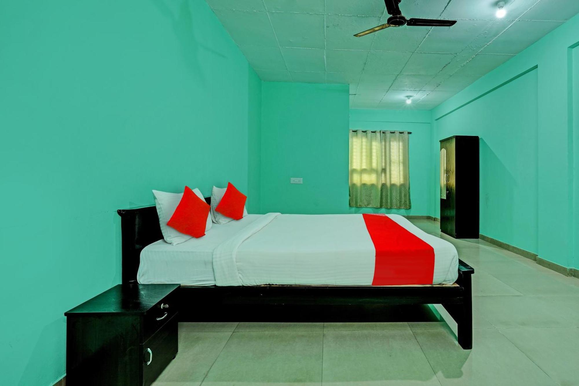 Super Collection O Druvi Corporate Hotel Kammasandra Luaran gambar